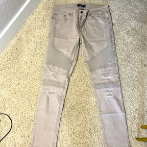 Forever 21 jeans ripped jeans